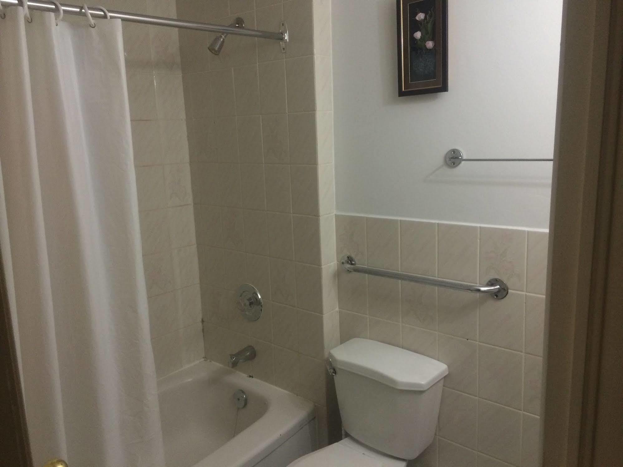 Adas Guesthouse Toronto Dış mekan fotoğraf